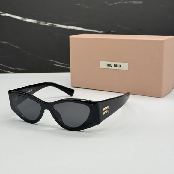 NEW MIU MIU WOMEN MU06YS 1AB5S0 SUNGLASSES BLACK EYEWEAR SMU 06Y 1AB5S0 main image 9